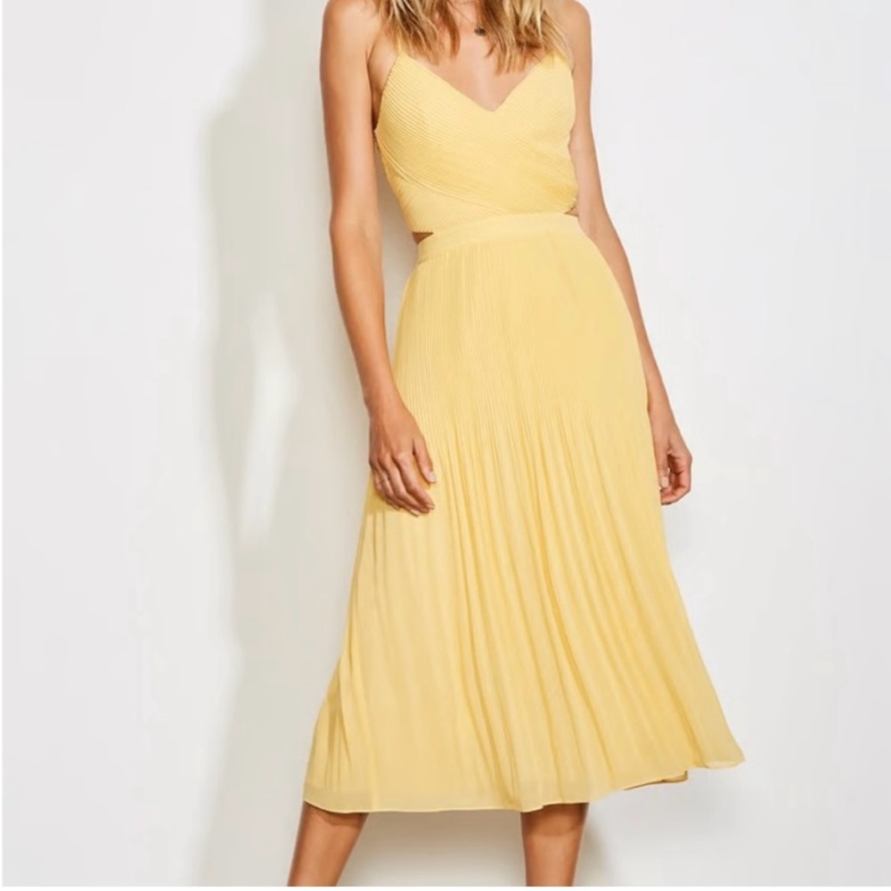 ALI & JAY for the Gram chiffon yellow pleated midi dress